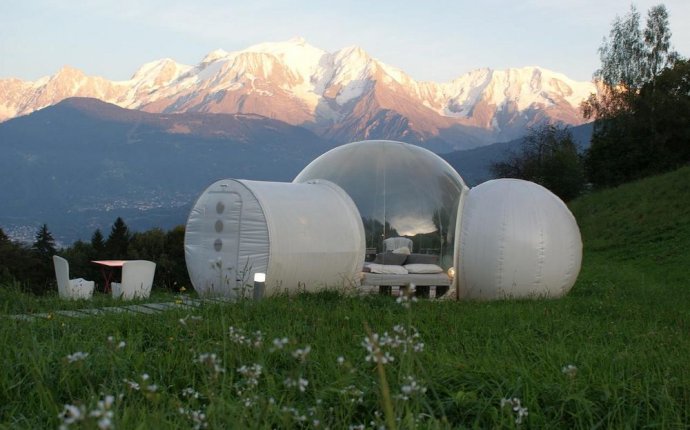 8 Places in Europe Where You Can Sleep in a Bubble