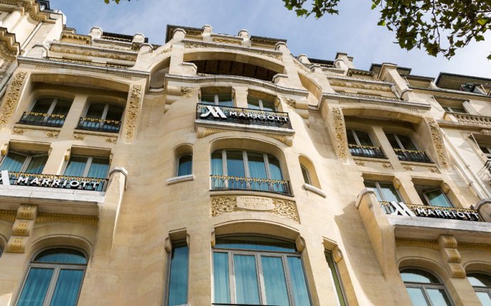 Hotels in Paris france near champs elysees