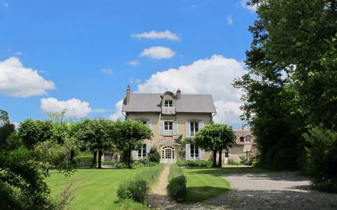 Accommodation in france bed and breakfast
